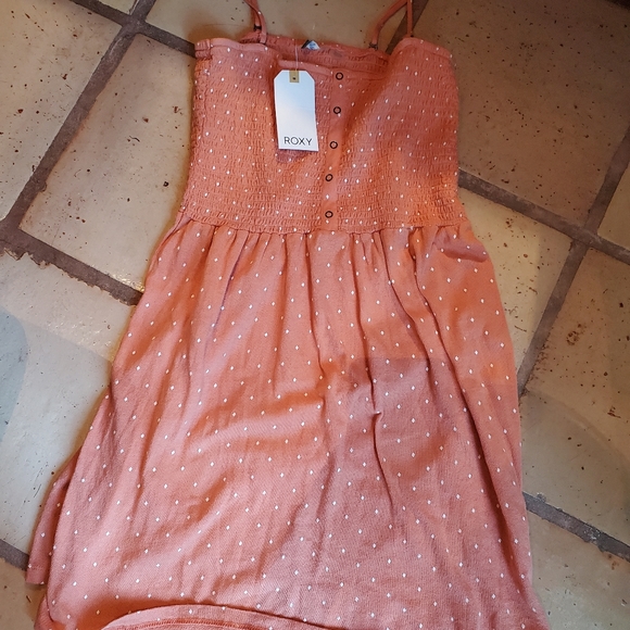 NEVER WORN BRAND NEW Dress - Picture 2 of 3